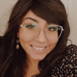 Meet your Posher, Paola